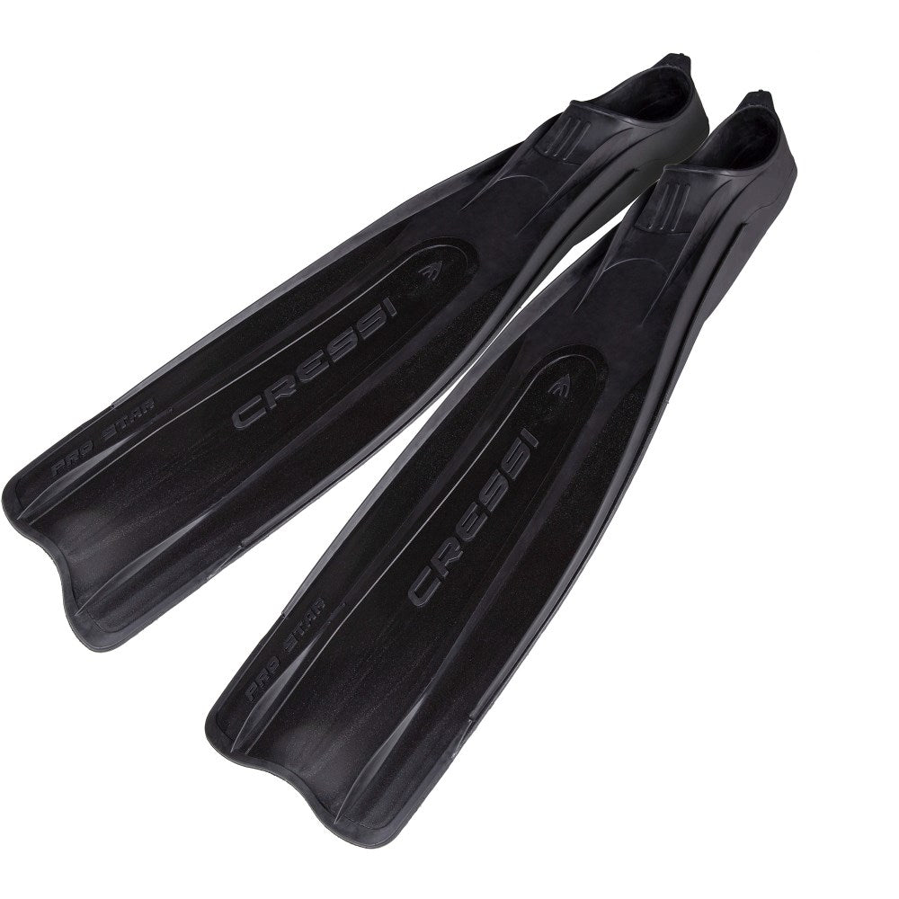 Cressi Pro Star Fins
Pair of black diving fins with Cressi branding